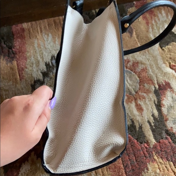 Brown handbag - Picture 2 of 4